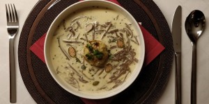Beitragsbild des Blogbeitrags Zitronen-Rahmherz mit Laugenknödel