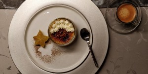 Beitragsbild des Blogbeitrags Eierlikör-Crème brûlée