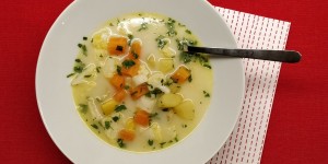 Beitragsbild des Blogbeitrags Bunte Gemüsesuppe 