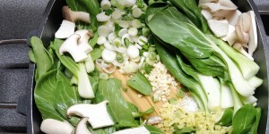 Beitragsbild des Blogbeitrags Asia-Nudeln mit Pak-Choi und Seitlingen