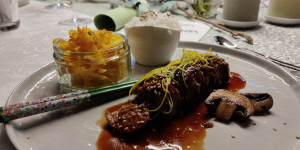 Beitragsbild des Blogbeitrags Teriyaki-Rindsroulade
