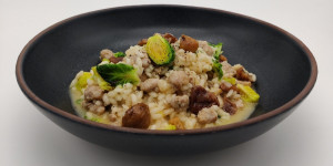 Beitragsbild des Blogbeitrags Salsiccia Kohlsprossen Risotto  