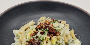 Beitragsbild des Blogbeitrags Spargel-Pasta mit Mandeln