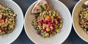 Beitragsbild des Blogbeitrags Tabbūla {Essen mit Freunden}