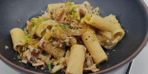 Beitragsbild des Blogbeitrags Fenchel-Thunfisch-Zitronen-Pasta 