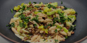 Beitragsbild des Blogbeitrags Pasta con lenticchie e porri