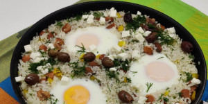 Beitragsbild des Blogbeitrags Knuspriger Reis mit Bohnen und Ei 