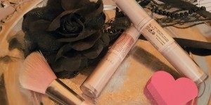 Beitragsbild des Blogbeitrags Manhatten Contouring Stick/kostenloser Produkttest via Kjero 