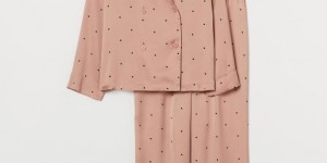 Beitragsbild des Blogbeitrags STYLISH STAY HOME STYLE// fashion, lifestyle