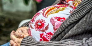 Beitragsbild des Blogbeitrags Angst vor den Schmerzen? Da hilft Selbstcoaching als mentale Geburtsvorbereitung