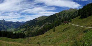 Beitragsbild des Blogbeitrags Eine andere Variante des Kraft tankens am Berg! Keine Kilometer sammeln, nur atmen!