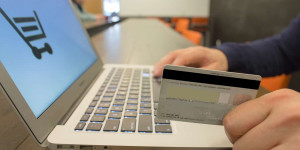 Beitragsbild des Blogbeitrags So maximierst du deinen E-Commerce-Umsatz mit dem richtigen Shopsystem