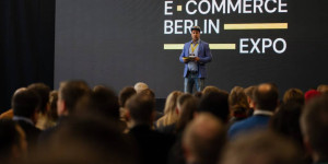 Beitragsbild des Blogbeitrags Zukunft des E-Commerce: Spannende Einblicke von der E-Commerce Berlin Expo 2024 