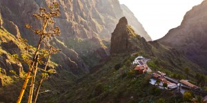 Beitragsbild des Blogbeitrags Wunderschöne Masca Schlucht: Fahrt auf Teneriffas „berüchtigter“ Serpentinenstraße 