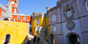 Beitragsbild des Blogbeitrags Palácio da Pena: Portugals Märchenschloss in Sintra 