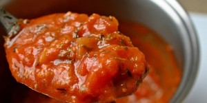 Beitragsbild des Blogbeitrags Tomatensugo selbst gemacht! 