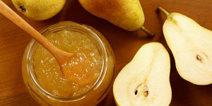 Beitragsbild des Blogbeitrags Die Birnenmarmelade – Der Hingucker auf jedem Frühstückstisch