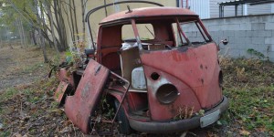 Beitragsbild des Blogbeitrags VW T1 Scheunenfund in Wien 