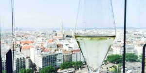 Beitragsbild des Blogbeitrags Champagner-Frühstück und Wien zum Angreifen, Le Loft, Sofitel