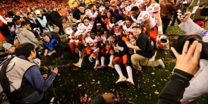 Beitragsbild des Blogbeitrags Clemson überrollt Alabama im College Football Finale