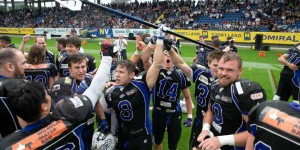 Beitragsbild des Blogbeitrags Blue Devils gewinnen Division 1: Hohenems zurück in der AFL!