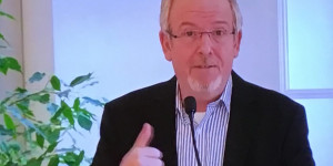 Beitragsbild des Blogbeitrags AFBÖ Präsident Michael Eschlböck bei der Sport Austria-Pressekonferenz
