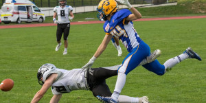 Beitragsbild des Blogbeitrags Giants Nachwuchs startet mit Sieg und zwei Niederlagen