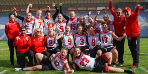 Beitragsbild des Blogbeitrags AFBÖ Damen gewinnen Bronze bei der Flag Football WM, USA Doppelweltmeister 