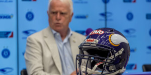 Beitragsbild des Blogbeitrags Kickoff auf allen Ebenen – Vienna Vikings Franchise gibt Investoren-Trio bekannt 