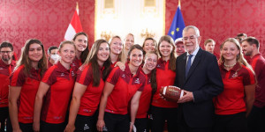 Beitragsbild des Blogbeitrags Nationalteams bei Bundespräsident Alexander Van der Bellen 