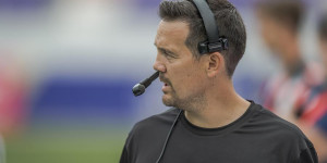 Beitragsbild des Blogbeitrags Vikings binden Meistertrainer Calaycay langfristig