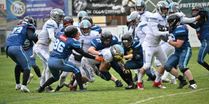 Beitragsbild des Blogbeitrags Huskies zittern sich zum Sieg gegen die Ravens