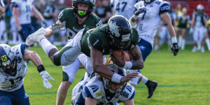 Beitragsbild des Blogbeitrags Traun kann beim Meister eine Halbzeit mithalten 