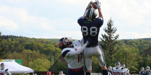Beitragsbild des Blogbeitrags Blue Hawks erobern Tabellenführung