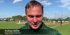 Beitragsbild des Blogbeitrags Das Wort zum Fenstertag 2: Herr Babler und der Baseball