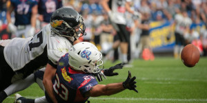 Beitragsbild des Blogbeitrags Vienna Knights gewinnen Silver Bowl XXV