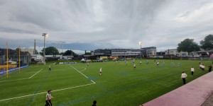 Beitragsbild des Blogbeitrags Bears gewinnen Friday Night Game souverän 