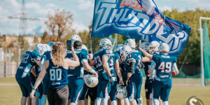 Beitragsbild des Blogbeitrags Mercy Rule im Division 1 Playoff: Invaders überollen Thunder
