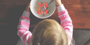 Beitragsbild des Blogbeitrags NO GO -Diese Nahrungsmittel sind für Babies tabu