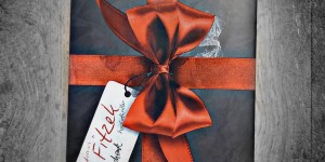 Beitragsbild des Blogbeitrags (Rezension – Werbung) Das Geschenk – Sebastian Fitzek