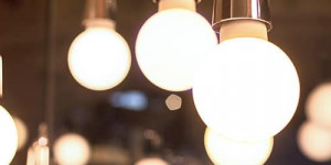 Beitragsbild des Blogbeitrags LED Glühbirnen Ersatz Lumen statt Watt 