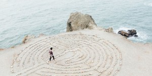 Beitragsbild des Blogbeitrags Gedanken als Medizin: Interview mit Dr. Marcus Täuber