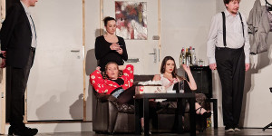 Beitragsbild des Blogbeitrags Theater Center Forum: Ein köstliches „Desaster-Dinner“ mit vielen Turbulenzen