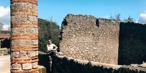 Beitragsbild des Blogbeitrags Road Trip Through Southern Italy - Pompeii & Ischia, Campania 