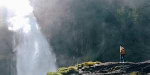 Beitragsbild des Blogbeitrags Austria: 3 Record-breaking Waterfalls to Visit on Your Next Road Trip 