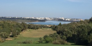 Beitragsbild des Blogbeitrags Portugal / Palmares: Hier kombiniert man Linksgolf mit hügeligen Bahnen