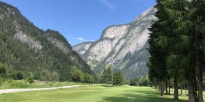 Beitragsbild des Blogbeitrags Salzburger Land – GC Gut Brandlhof: Ein Fluss allein macht noch keinen spannenden Golfplatz