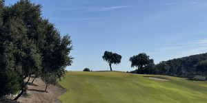 Beitragsbild des Blogbeitrags Costa del Sol/Deluxe – San Roque Golf Club/Old Course: der sanfte Elegante mit den großen Grüns