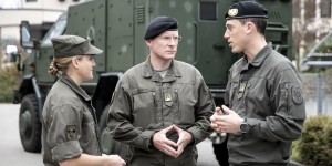 Beitragsbild des Blogbeitrags Attention! Österreichische Offiziere lernen Englisch 