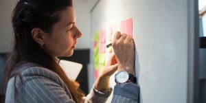 Beitragsbild des Blogbeitrags Softwareentwicklung – agil oder lieber klassisch-konservativ?